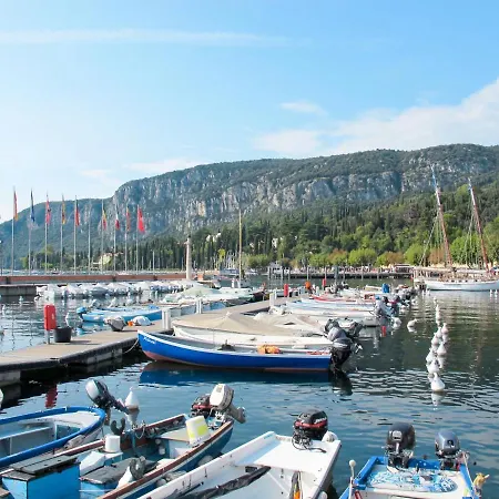 Ca' Pignoi-2 By Interhome Garda (Verona)